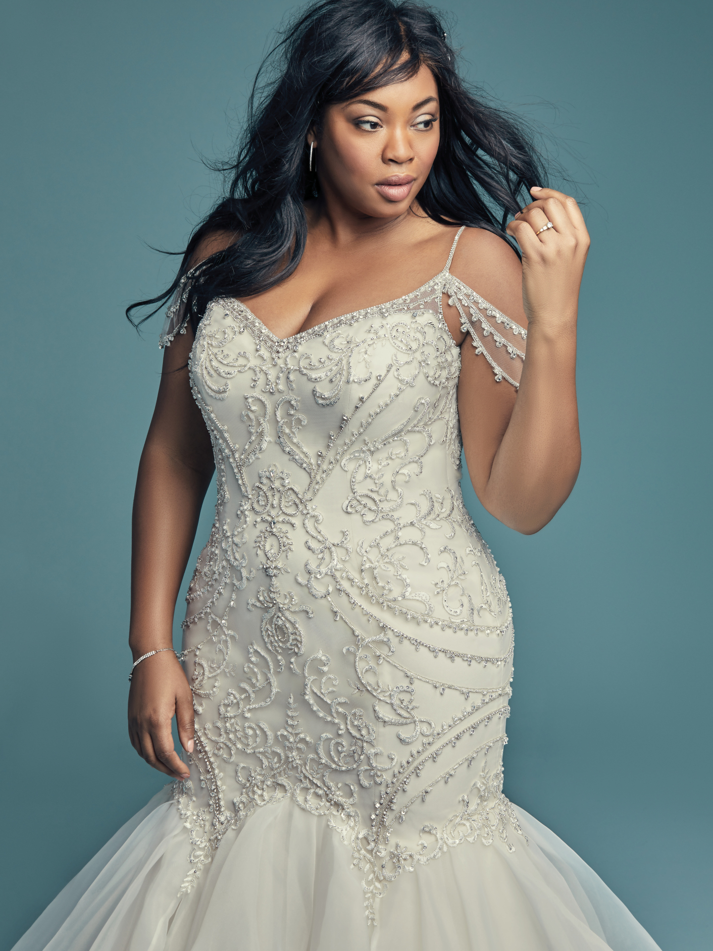 Plus Size Fabulous Lace Mermaid Wedding Dresses V Neck Beaded Bridal Gowns Sweep Train Custom Made Robe De Marie