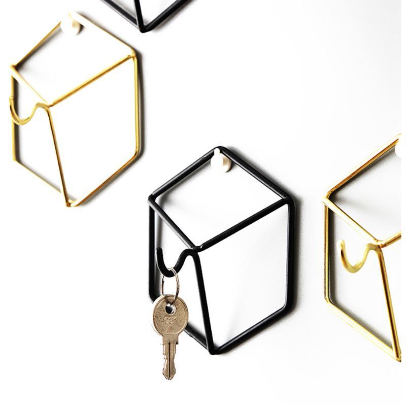 Nordic Style Gold Iron Art Storage Hook Modern Wall Key Holder Wrought Iron Wall Mounted Coat Robe Hook Towel Rack Hanger Hooks1
Nordic Style Gold Iron Art Storage Hook Modern Wall Key Holder Wrought Iron Wall Mounted Coat Robe Hook Towel Rack Hanger Hooks1