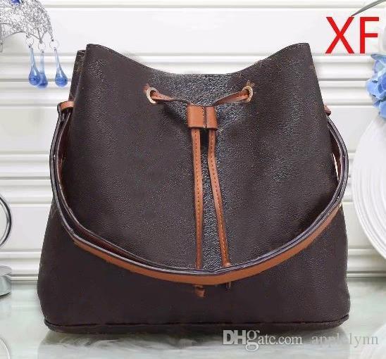 4 colors brand designer totes handbags shoulder bag for women handbag design high quality with straps pu, Black
4 colors brand designer totes handbags shoulder bag for women handbag design high quality with straps pu, Black