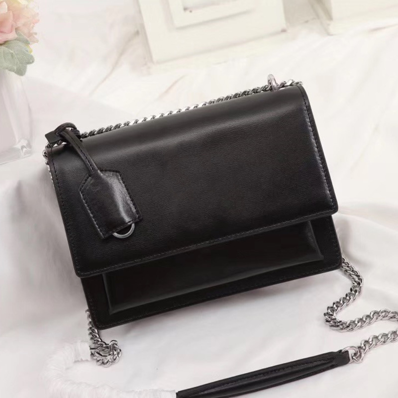 High Quality Fashion Woman Luxurys Designers Fashion Crossbody Handbags Shoulder Tote Genuine Leather Women Shoulder Bags Crossbody Bag, Cloth
High Quality Fashion Woman Luxurys Designers Fashion Crossbody Handbags Shoulder Tote Genuine Leather Women Shoulder Bags Crossbody Bag, Cloth