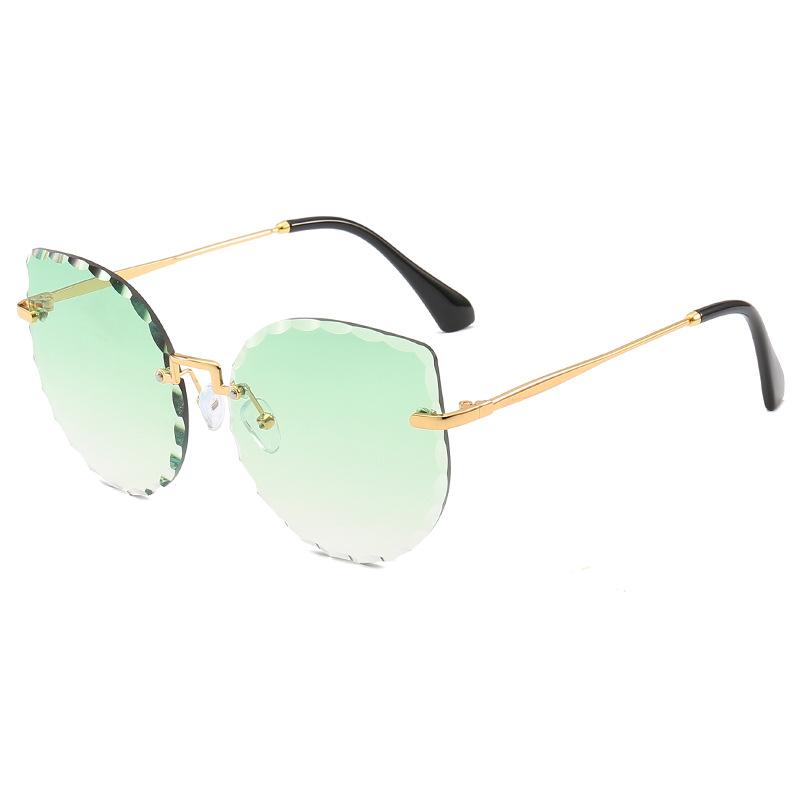 2021 New Rimless Women Sunglasses Abay European American Fashion Sun Glasses for Woman Personality Driving Green Gradient Oculos
2021 New Rimless Women Sunglasses Abay European American Fashion Sun Glasses for Woman Personality Driving Green Gradient Oculos