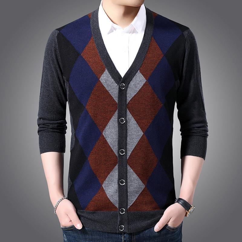 2021 New Fashion 6% Wool Sweaters Mens Cardigan Jumpers Knit V Neck Autumn Slim Fit Patterns Slim Fit Casual Men Clothes, Green
2021 New Fashion 6% Wool Sweaters Mens Cardigan Jumpers Knit V Neck Autumn Slim Fit Patterns Slim Fit Casual Men Clothes, Green