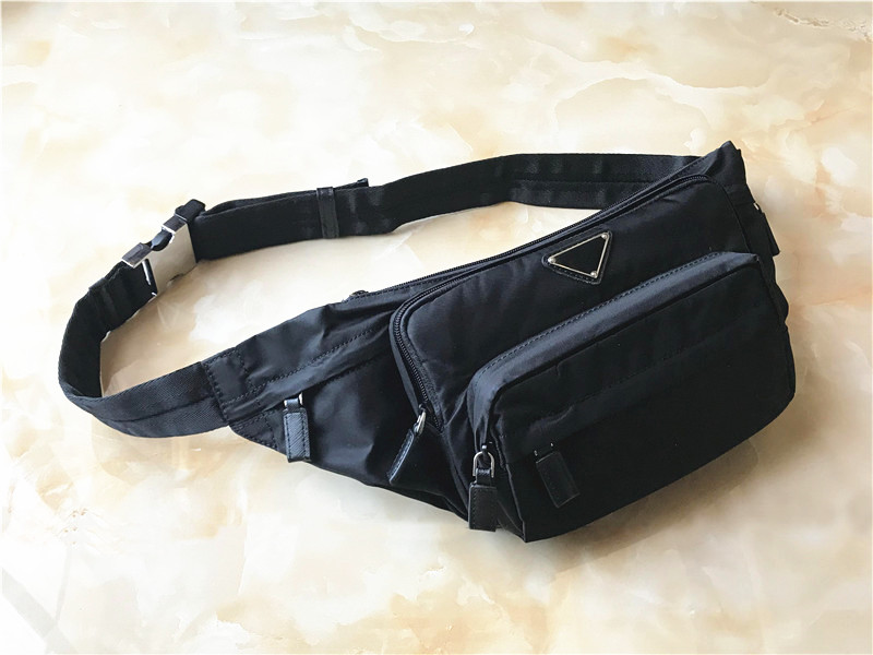 Free Shipping Worldwide Classic Luxury Packaging Canvas Chest Bag Shoulder Bag Messenger Bag Highest Quality Size 26cm, Pd
Free Shipping Worldwide Classic Luxury Packaging Canvas Chest Bag Shoulder Bag Messenger Bag Highest Quality Size 26cm, Pd
