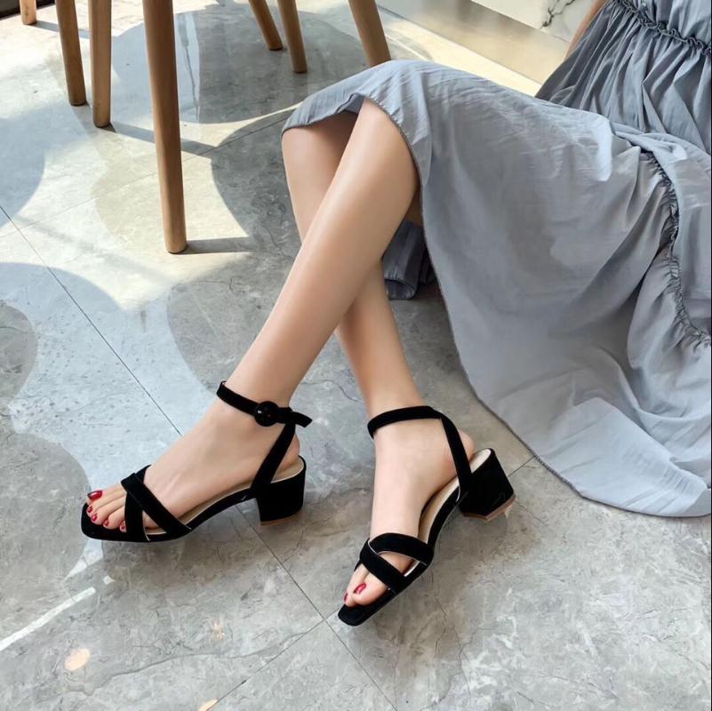 Fast delivery 2020 summer buckled women shoes high heel causal genuine leather comfortable women sandals, Black
Fast delivery 2020 summer buckled women shoes high heel causal genuine leather comfortable women sandals, Black