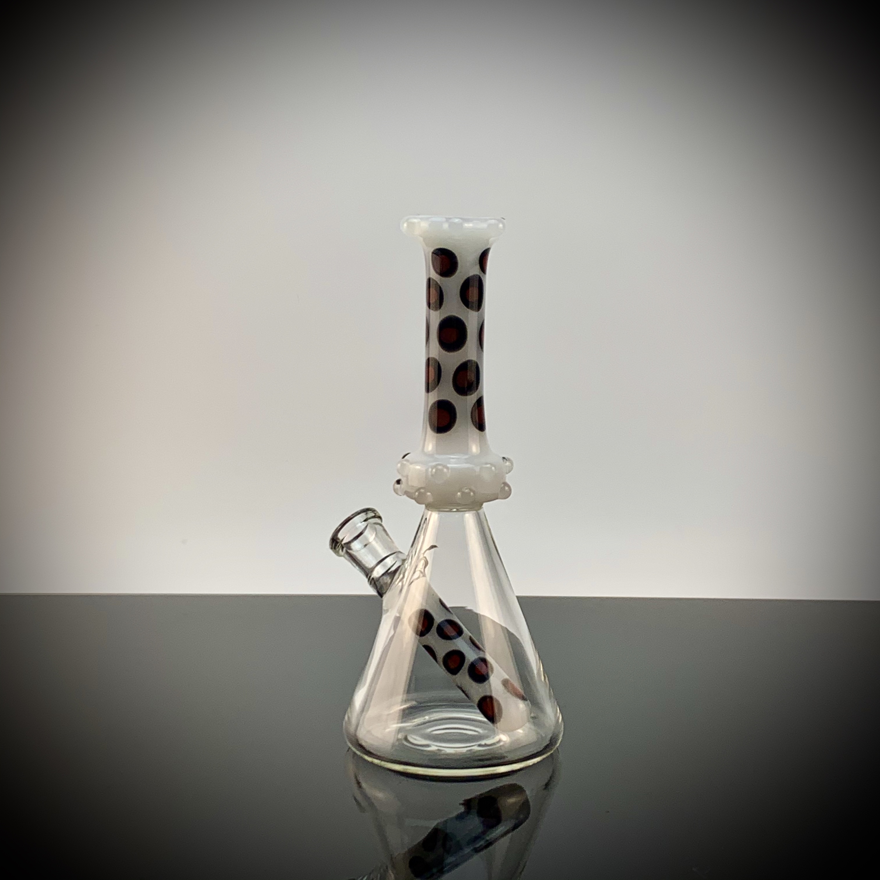 New small backwater glass bong factory direct supply to accept personalized custom 14mm glass oil rigs Free Shipping stained glass
New small backwater glass bong factory direct supply to accept personalized custom 14mm glass oil rigs Free Shipping stained glass