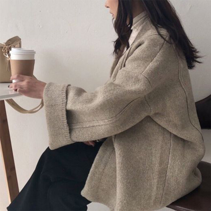 EWQ Autumn Ladies Short Woolen Coat Loose Flared Sleeves All-match Bat Sleeved Cardigan Solid Coats Ladies Plus Size QB366 201222