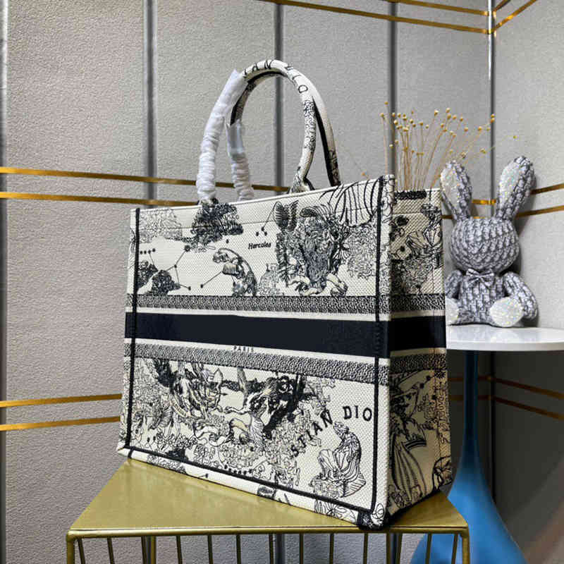bag 72% OFF bags high quality Luxury brand printed canvas Book Tote for women designer travel handbag embroidered shoulder original quality, Ivory
bag 72% OFF bags high quality Luxury brand printed canvas Book Tote for women designer travel handbag embroidered shoulder original quality, Ivory
