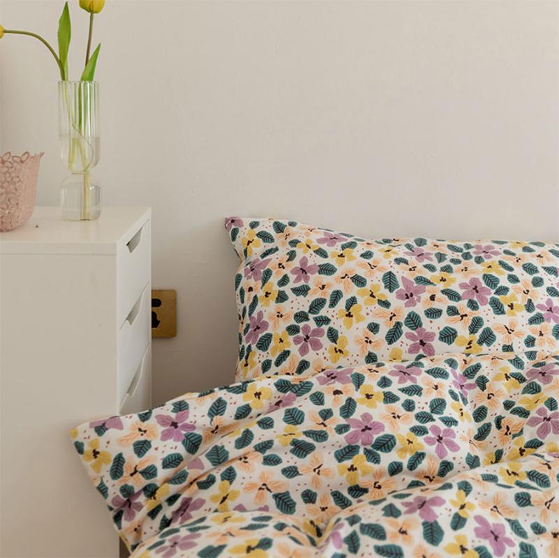 Pastoral floral bedding set kid girl,Knitting cotton full queen King romantic home textile bed sheet pillowcase duvet cover, Color 02
Pastoral floral bedding set kid girl,Knitting cotton full queen King romantic home textile bed sheet pillowcase duvet cover, Color 02