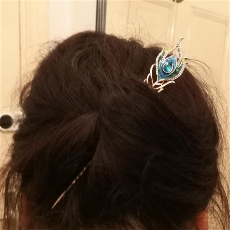 Blue Enamel Peacock Feather Hair Sticks Girls Wedding Hair Jewelry Top Crystal Hairpin ornaments Golden Clip Gifts
Blue Enamel Peacock Feather Hair Sticks Girls Wedding Hair Jewelry Top Crystal Hairpin ornaments Golden Clip Gifts
