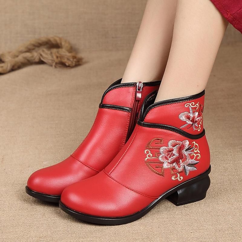 Women Genuine Leather Ankle Boots Embroidery Soft Leather Women Spring Autumn Shoes 2020 Retro Handmade Boots, Black
Women Genuine Leather Ankle Boots Embroidery Soft Leather Women Spring Autumn Shoes 2020 Retro Handmade Boots, Black