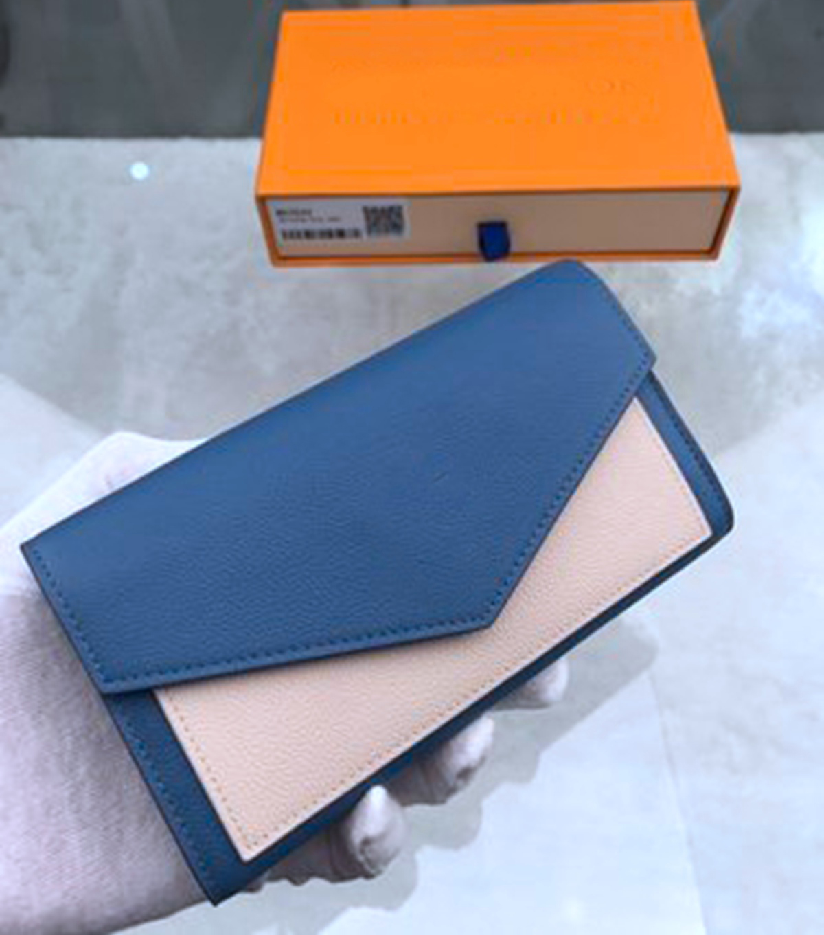 2021 Womens Messenger Bag Luxurys Designers Wallet Bags Shoulder Fashion Lady Bag Totes Purse Handbags Crossbody Backpack Wallet With Box, With sign
2021 Womens Messenger Bag Luxurys Designers Wallet Bags Shoulder Fashion Lady Bag Totes Purse Handbags Crossbody Backpack Wallet With Box, With sign