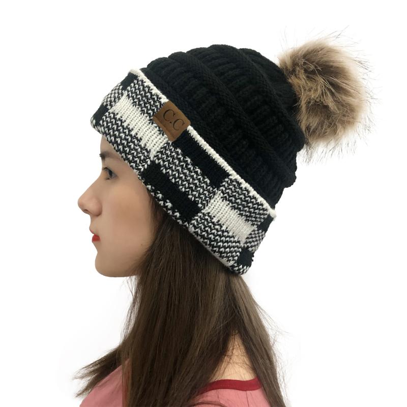 Winter Female Fur Pom Poms hat Winter Plaid Beanies Cap For Women Girl 's Hat Knitted Beanies Cap Thick Women Skullies, Black and red
Winter Female Fur Pom Poms hat Winter Plaid Beanies Cap For Women Girl 's Hat Knitted Beanies Cap Thick Women Skullies, Black and red