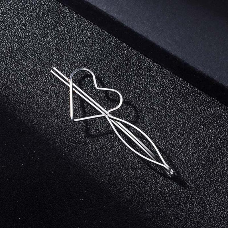 Hair Clips & Barrettes CHENGXUN Trendy Simple Heart Shaped For Women Girl Fashion Fresh Classical Pin Ins Headwear Decoration
Hair Clips & Barrettes CHENGXUN Trendy Simple Heart Shaped For Women Girl Fashion Fresh Classical Pin Ins Headwear Decoration