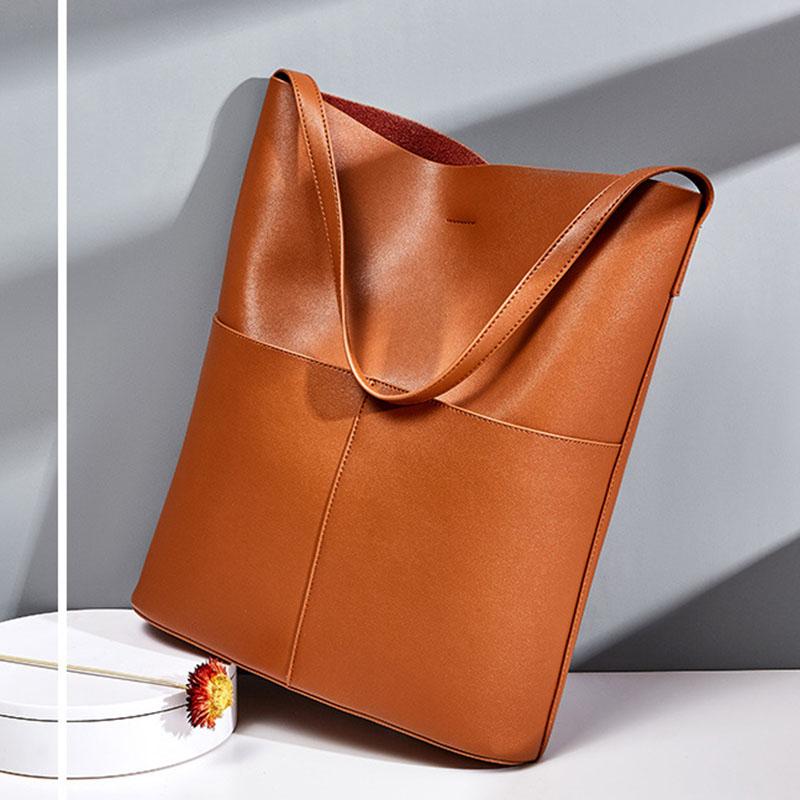 Large shoulder bag fashion bag women 2021 new European and American style cowhide handbag handbag female mother-in-law, Black
Large shoulder bag fashion bag women 2021 new European and American style cowhide handbag handbag female mother-in-law, Black