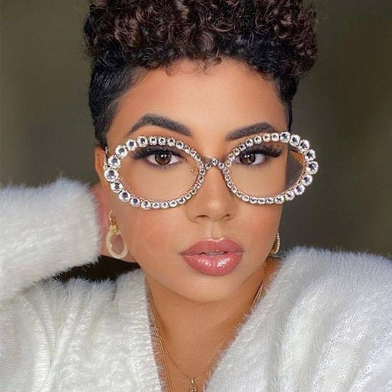 Brand Rhinestone Transparent Sunglasses for Women Full Crystal Metal Frame Women Oval Shades Luxury Round Sun Glasses UV400
Brand Rhinestone Transparent Sunglasses for Women Full Crystal Metal Frame Women Oval Shades Luxury Round Sun Glasses UV400
