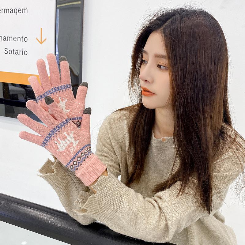 Winter Fashion Women's Gloves with Jacquard Pattern deer skin gloves warm and Touch Screen for Girl's lovely Mittens
Winter Fashion Women's Gloves with Jacquard Pattern deer skin gloves warm and Touch Screen for Girl's lovely Mittens