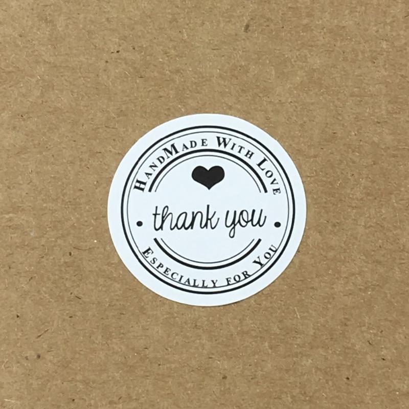 3cm Kraft paper round thank you sticker labels Handmade with love wedding gift box/bag sealing labels
3cm Kraft paper round thank you sticker labels Handmade with love wedding gift box/bag sealing labels