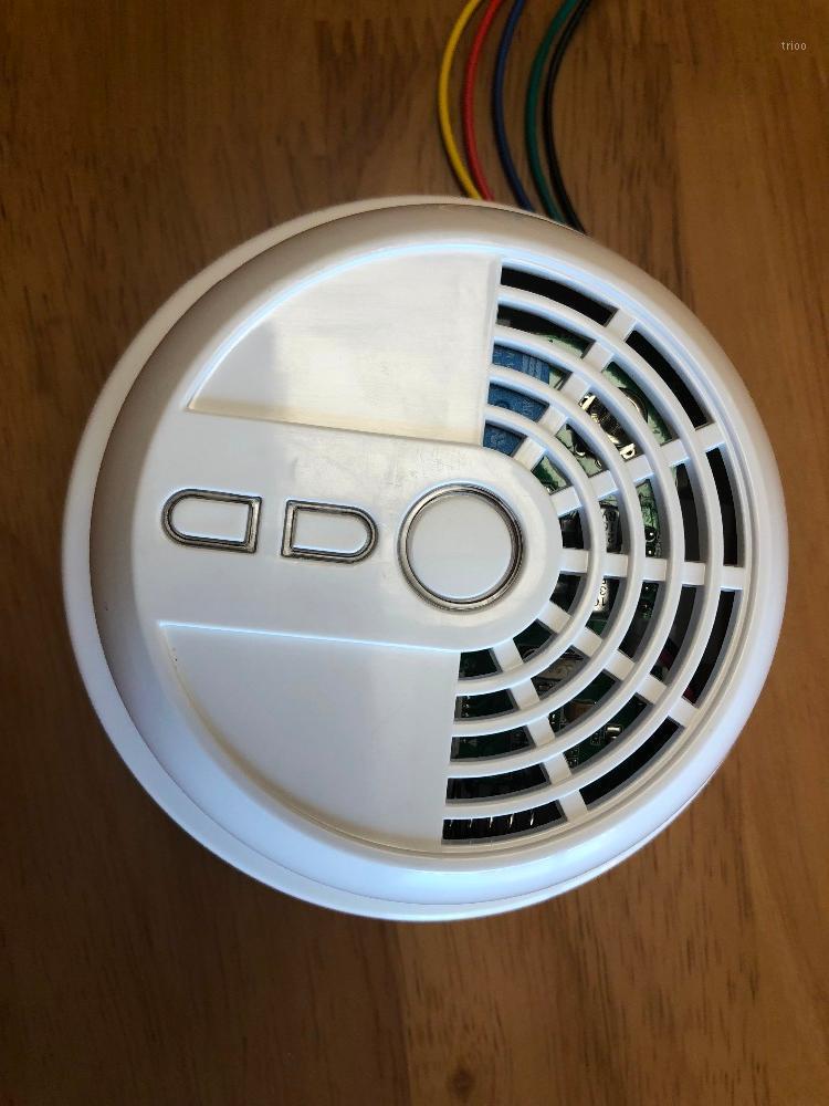 Focus Combustible Gas Sensor LPG Natural Gas Leakage Alarm Detector MD-2003R1
Focus Combustible Gas Sensor LPG Natural Gas Leakage Alarm Detector MD-2003R1