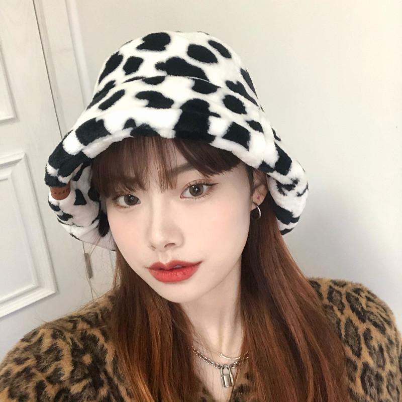 Women Plush Velvet Bucket Hat Cow Pattern Warm Winter Spring Hats Faux Fur Fisherman Vacation Cap, White
Women Plush Velvet Bucket Hat Cow Pattern Warm Winter Spring Hats Faux Fur Fisherman Vacation Cap, White