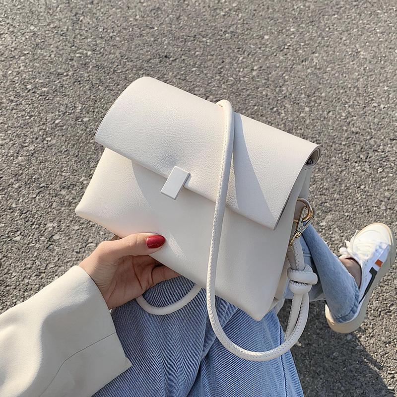 Solid color Flap Crossbody bag 2021 Fashion New High quality PU Leather Women's Designer Handbag Travel Shoulder Messenger Bag, Black
Solid color Flap Crossbody bag 2021 Fashion New High quality PU Leather Women's Designer Handbag Travel Shoulder Messenger Bag, Black