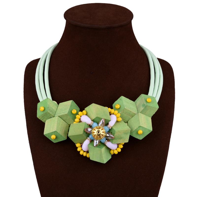 new hand rope fashion Flower Necklace women's fashion short accessories versatile Flower wooden block Necklace wooden block
new hand rope fashion Flower Necklace women's fashion short accessories versatile Flower wooden block Necklace wooden block