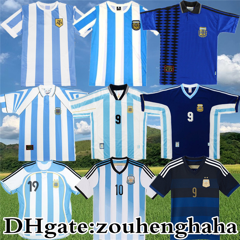 1986 Retro Argentina MARADONA Soccer Jersey 85 78 96 98 06 14 CRESPO J.ZANETTI BATISTUTA MESSI RIQUELME KEMPES CRESPO ancient football shirt, 1998
1986 Retro Argentina MARADONA Soccer Jersey 85 78 96 98 06 14 CRESPO J.ZANETTI BATISTUTA MESSI RIQUELME KEMPES CRESPO ancient football shirt, 1998
