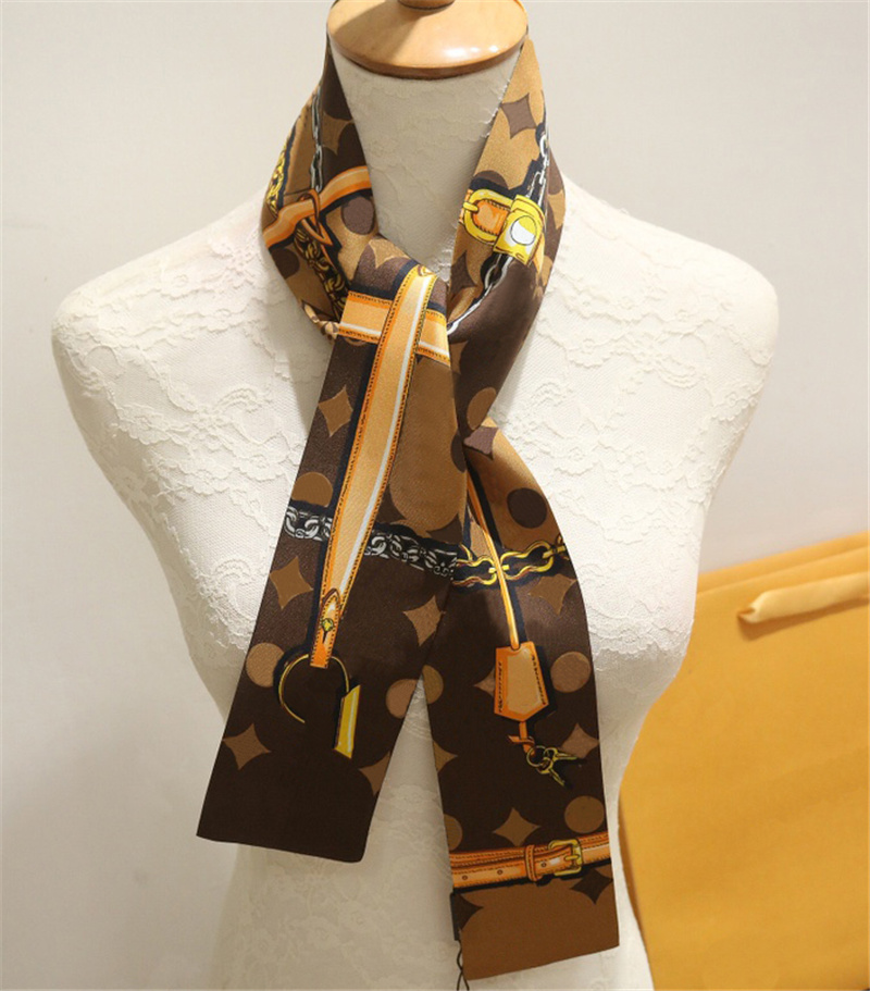 Luxury Fashion Brand Silk Scarf For Ladies Letters Womens Designer Alphabetic Headband High Quality Classic Handbag Silk Scarves 8cm*120cm
Luxury Fashion Brand Silk Scarf For Ladies Letters Womens Designer Alphabetic Headband High Quality Classic Handbag Silk Scarves 8cm*120cm