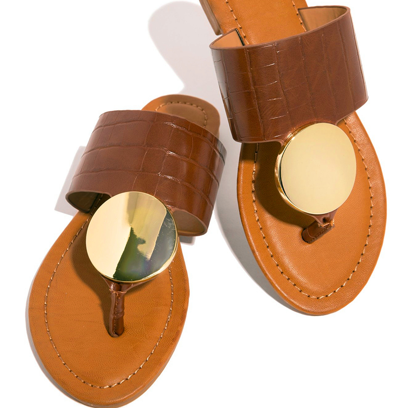 2021Women Shoes Summer Beach Slipper Fashion Metal Flat Heels Slippers Women Summer Ladies Sandals Slip On Causal Flip Flop, White
2021Women Shoes Summer Beach Slipper Fashion Metal Flat Heels Slippers Women Summer Ladies Sandals Slip On Causal Flip Flop, White