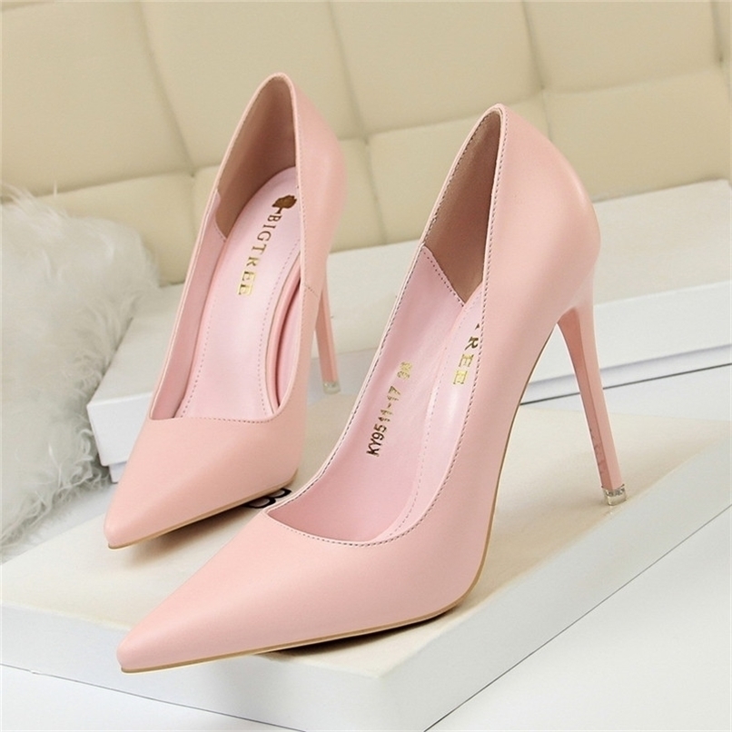 Heels Shoes Woman Women's High Heel Pink Pumps Autumn Point Office Heeled Matte Sweet Blue Size 42 43 Female Shoe 220217, Black
Heels Shoes Woman Women's High Heel Pink Pumps Autumn Point Office Heeled Matte Sweet Blue Size 42 43 Female Shoe 220217, Black