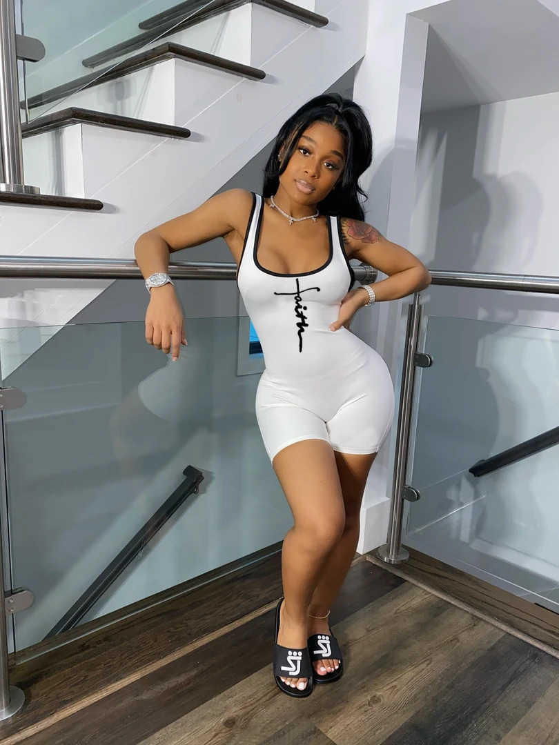 Designers women jumpsuit black Clothes 2023 fashion casual solid color multicolor sleeveless jumpsuit jumpsuits rompers summer romper short