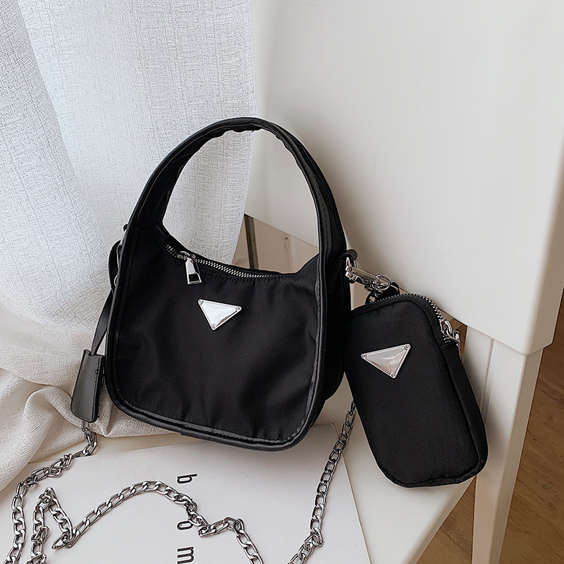 Fashion 3 Pcs/set Armpit Women Shoulder Bags Designer Chain Nylon Crossbody Messenger Bag Lady Solid Color Woman Handbag New Q1206
Fashion 3 Pcs/set Armpit Women Shoulder Bags Designer Chain Nylon Crossbody Messenger Bag Lady Solid Color Woman Handbag New Q1206