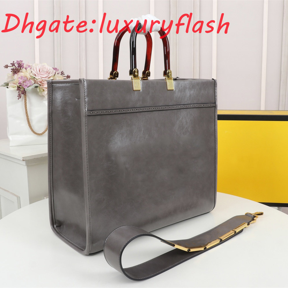 Hot luxurys designers handbags shoulder bag high quality shopping bag leather material amber double handle large capacity letter shoulder, Box
Hot luxurys designers handbags shoulder bag high quality shopping bag leather material amber double handle large capacity letter shoulder, Box
