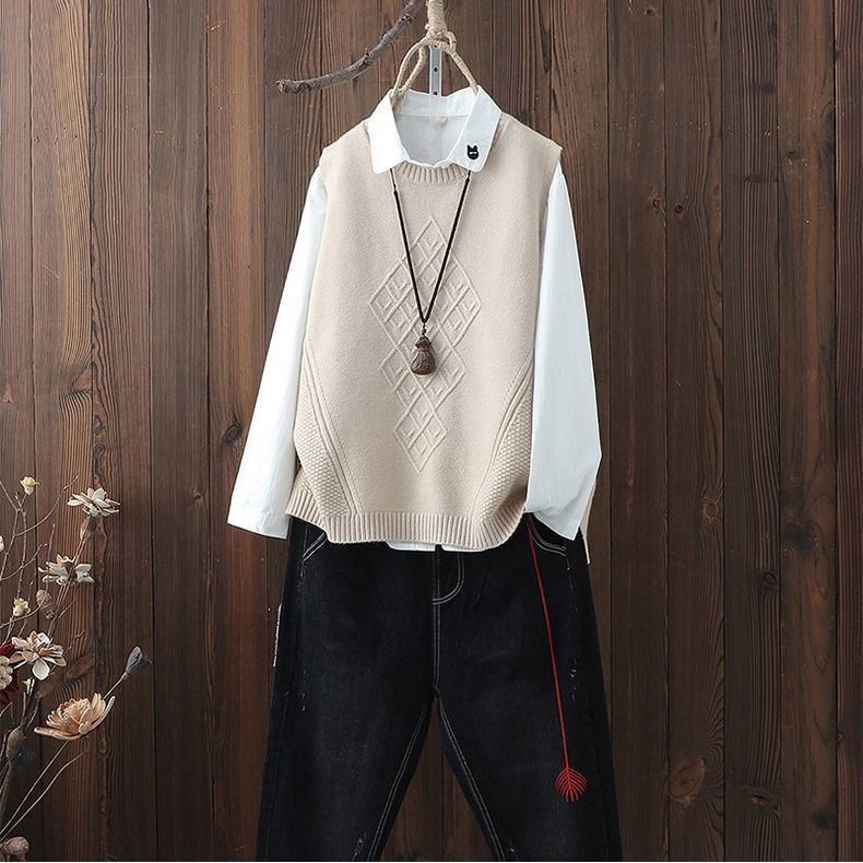 Round neck knitted waistcoat women's college style pullover waistcoat spring and autumn new woolen vest Korean loose sweater 201023