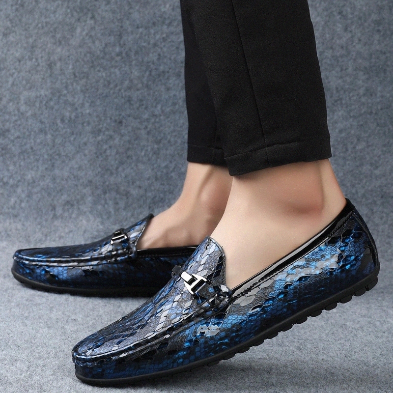 2020 Genuine Leather Loafers Shoes Men fashion Brand Flats Sneakers outdoor breathable cow leather Slip On For Mens moccasins #KM7U
2020 Genuine Leather Loafers Shoes Men fashion Brand Flats Sneakers outdoor breathable cow leather Slip On For Mens moccasins #KM7U