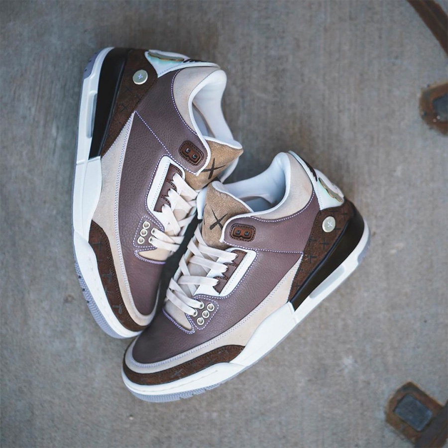 2020 new KAWS x 3 3s designer Fashion mans Brown Men size 40-47 Basketball Shoes sneakers With Box, Grey
2020 new KAWS x 3 3s designer Fashion mans Brown Men size 40-47 Basketball Shoes sneakers With Box, Grey