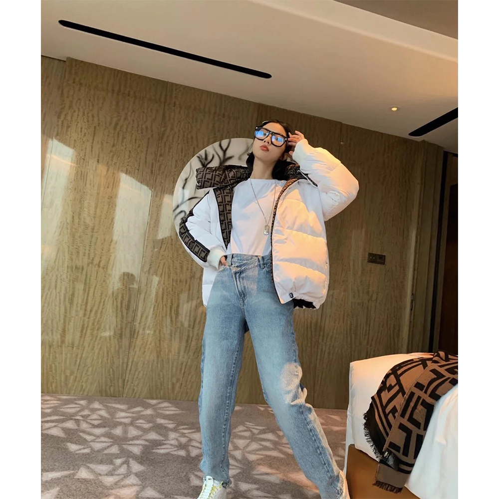 Mens designer jackets womens designer winter coats jackets womens wear cotton jacket both sides winter jacket high quality hooded coat QO, Black
Mens designer jackets womens designer winter coats jackets womens wear cotton jacket both sides winter jacket high quality hooded coat QO, Black