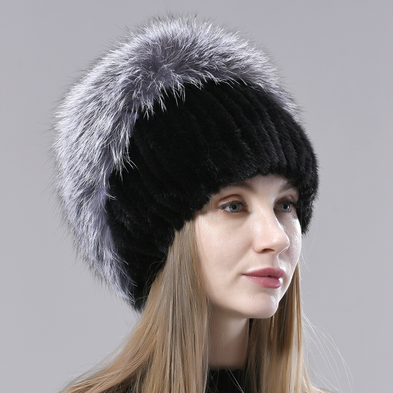 Skin leather soft natural mesh warm winter fur hats mink with diamond tail lady fashion women's cap of royal
Skin leather soft natural mesh warm winter fur hats mink with diamond tail lady fashion women's cap of royal