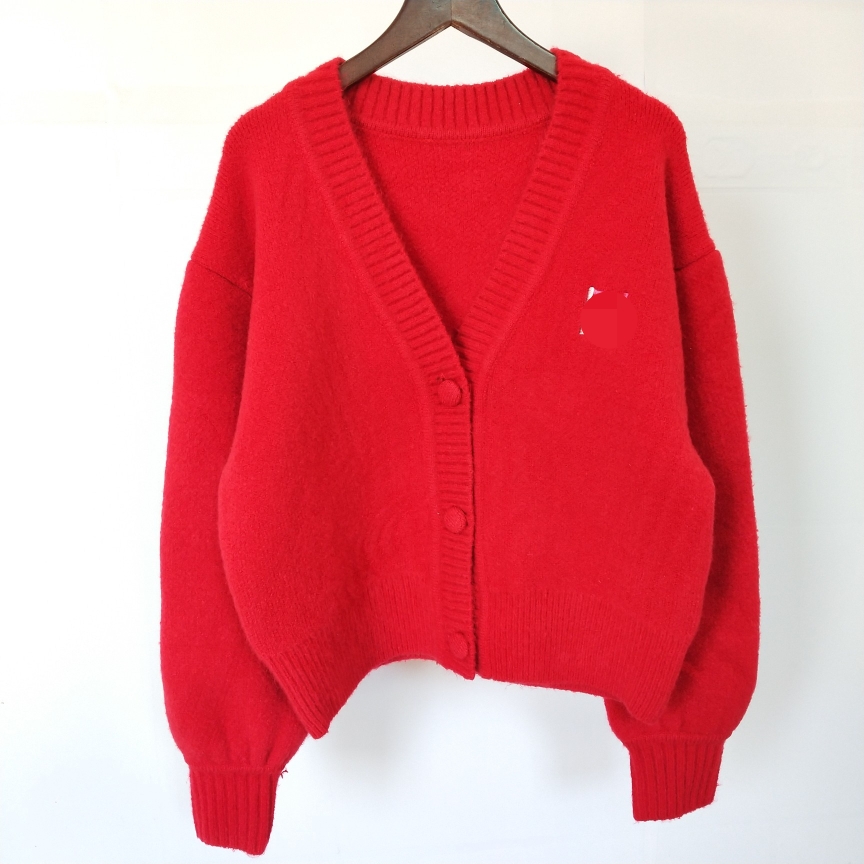 1231 Free Shipping 2021 Brand Same Style Regular Red White V Neck Long Sleeve Cardigan Kint Sweater Qian
1231 Free Shipping 2021 Brand Same Style Regular Red White V Neck Long Sleeve Cardigan Kint Sweater Qian