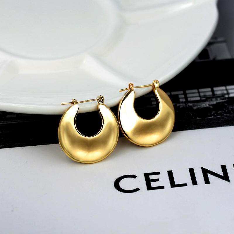 Hoop & Huggie Caraquet Golden Circle Copper Earrings For Women Minimalist Retro C Shaped Elegant Geometric Punk Jewelry 2021
Hoop & Huggie Caraquet Golden Circle Copper Earrings For Women Minimalist Retro C Shaped Elegant Geometric Punk Jewelry 2021