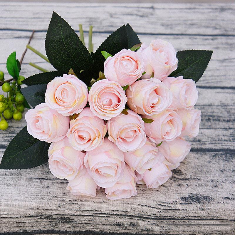 18pcs/lots Artificial Rose Flowers Wedding bouquet White Pink Thai Royal Rose Silk flowers Home Art Decoration Wedding DIY Decor
18pcs/lots Artificial Rose Flowers Wedding bouquet White Pink Thai Royal Rose Silk flowers Home Art Decoration Wedding DIY Decor