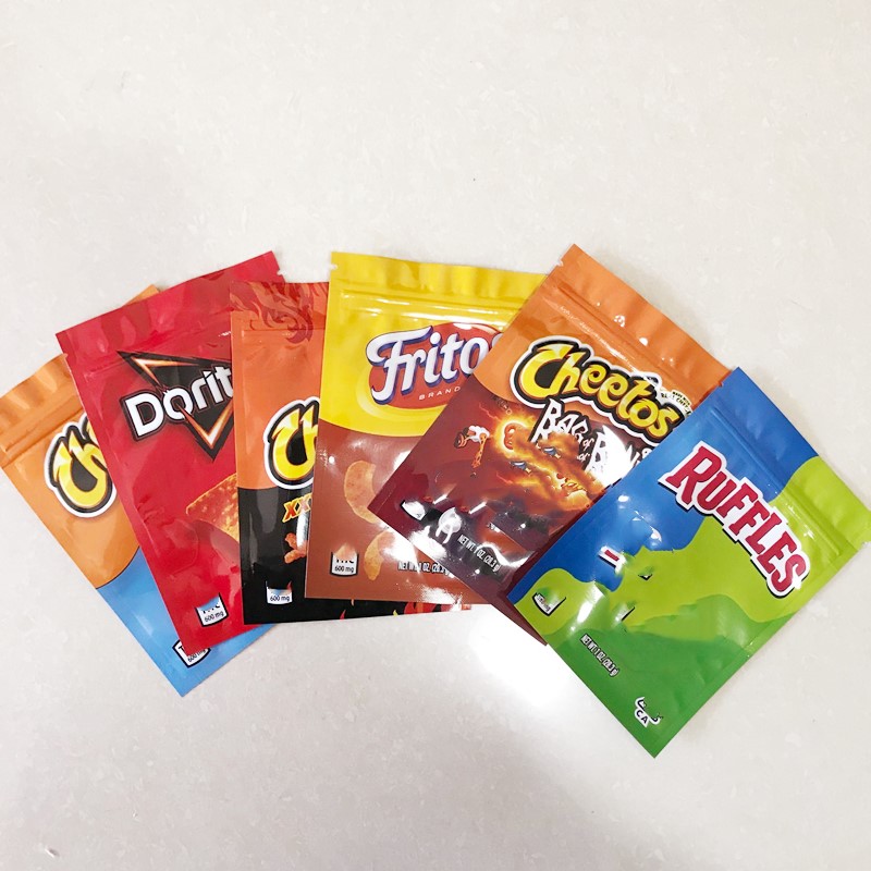 Full 6 types 600mg Empty Potato chips Bags Flamin Hot BONE RUFFLES edibles Flamin hot medicated edibles packaging
Full 6 types 600mg Empty Potato chips Bags Flamin Hot BONE RUFFLES edibles Flamin hot medicated edibles packaging