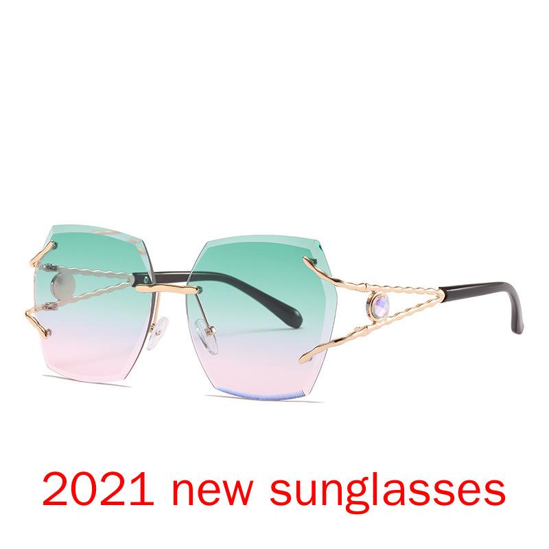Diamond Square Sunglasses Women 2021 Luxury Vintage Oversized Sunglasses Unique One Piece Rhinestone Glasses Shades NX
Diamond Square Sunglasses Women 2021 Luxury Vintage Oversized Sunglasses Unique One Piece Rhinestone Glasses Shades NX