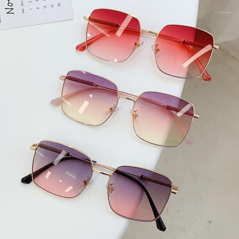 Sunglasses Vintage Double Color Lens Gradient For Women Alloy Crystal Leg Red Pink Elegant Eyewear Female Sexy Cool Shades1
Sunglasses Vintage Double Color Lens Gradient For Women Alloy Crystal Leg Red Pink Elegant Eyewear Female Sexy Cool Shades1