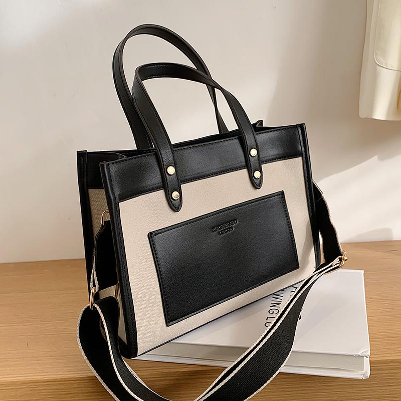 Niche Design Large-capacity Handbags New Fashion Portable Tote Bag Shoulder Messenger Bag Underarm Dual-use Width: 30cm, Black
Niche Design Large-capacity Handbags New Fashion Portable Tote Bag Shoulder Messenger Bag Underarm Dual-use Width: 30cm, Black