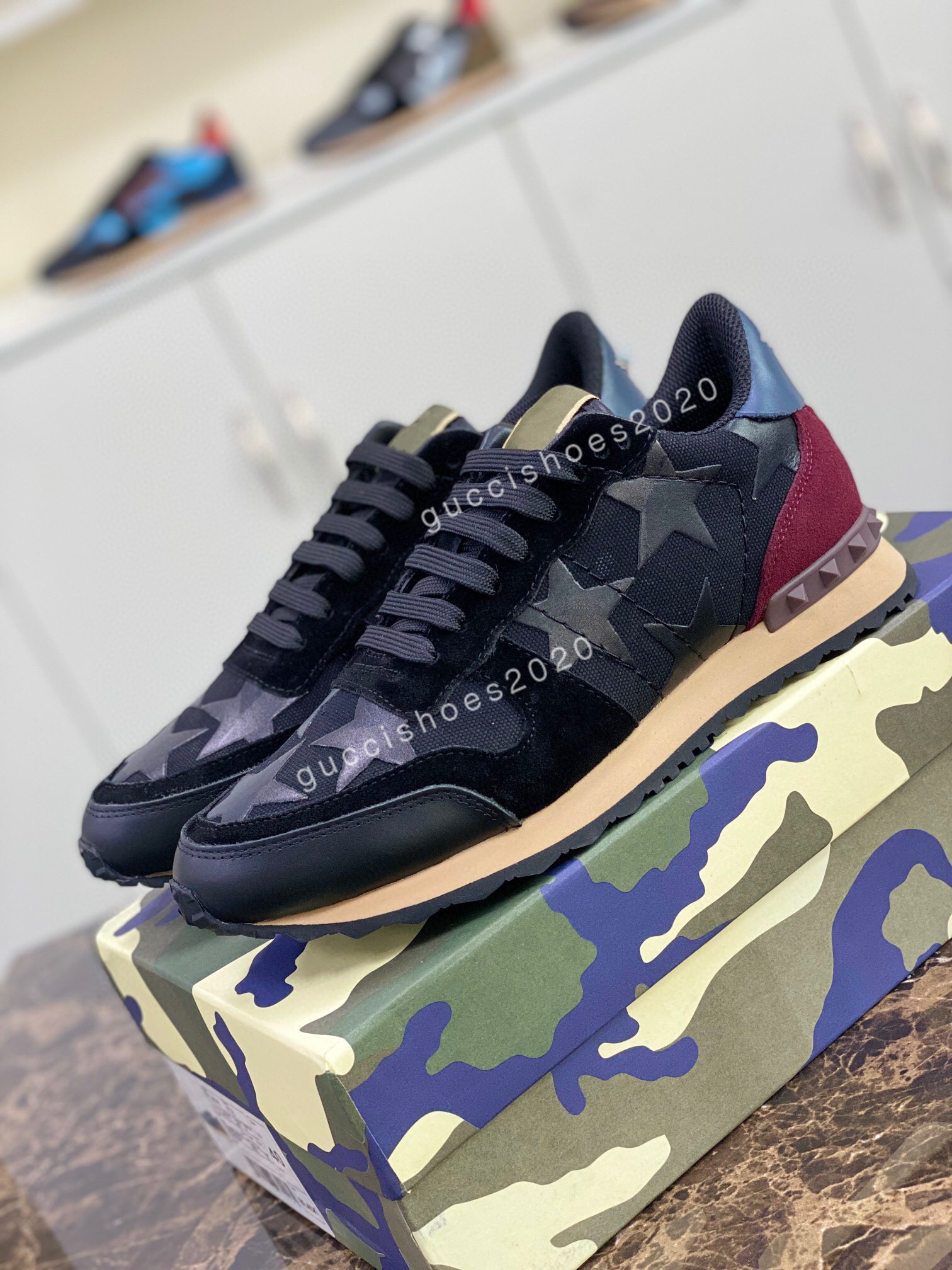 2022 Top Men Casual Shoes Designer Red Bottom Studded Spikes Fashion Insider Sneakers Black Red White Leather Low-top shoes, 04
2022 Top Men Casual Shoes Designer Red Bottom Studded Spikes Fashion Insider Sneakers Black Red White Leather Low-top shoes, 04