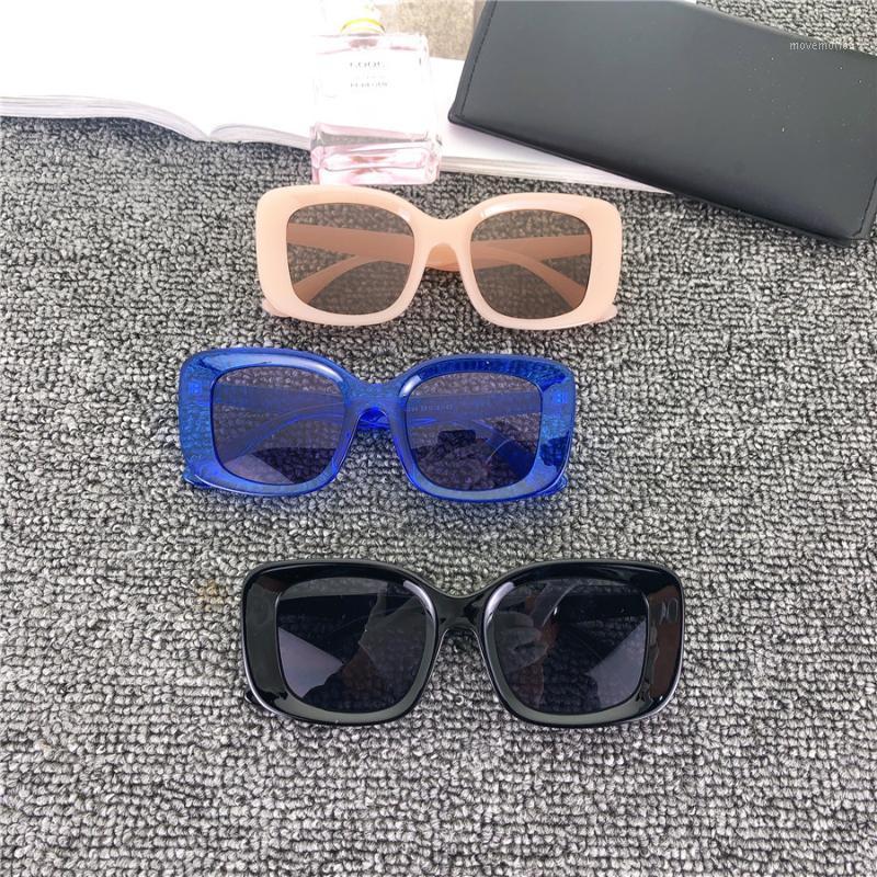 New Fashion Square Sunglasses Women Vintage Brand Designer Retro Rectangle Small Sun Glasses Female UV400 Black Men Shades FML1
New Fashion Square Sunglasses Women Vintage Brand Designer Retro Rectangle Small Sun Glasses Female UV400 Black Men Shades FML1