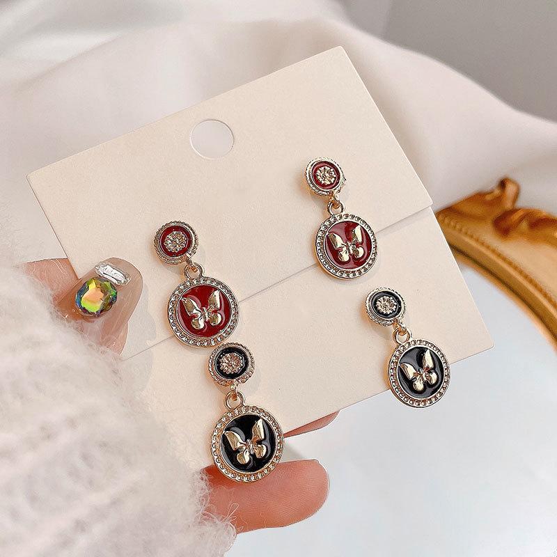 Stud Vintage Alloy Round With Butterfly Earrings For Women Fashion Korean Style Jewelry Pendientes Party Accessories Red C359
Stud Vintage Alloy Round With Butterfly Earrings For Women Fashion Korean Style Jewelry Pendientes Party Accessories Red C359