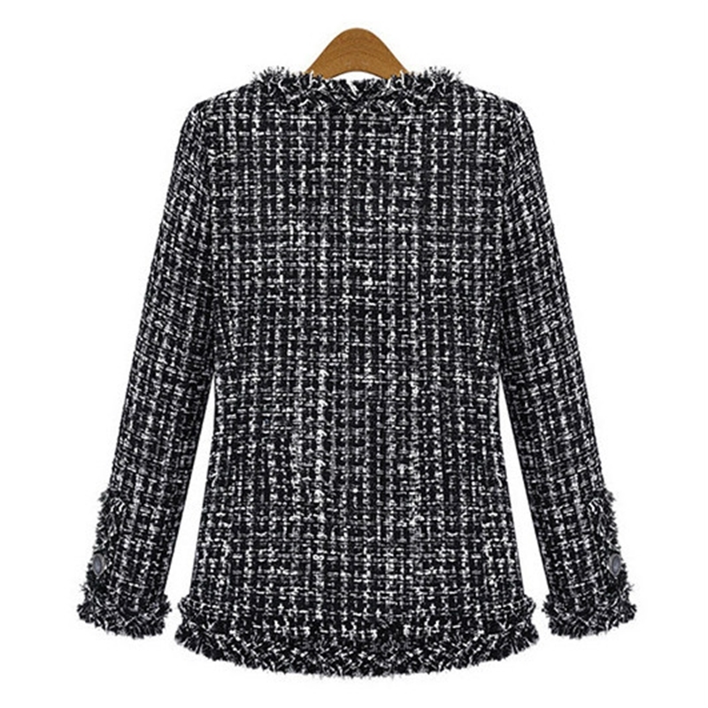 Autumn Winter Black White Plaid Loose Short Coat Women Vintage O Neck Long Sleeve Tassel Tweed Coat Plus Size Ladies Jacket Coat 201216