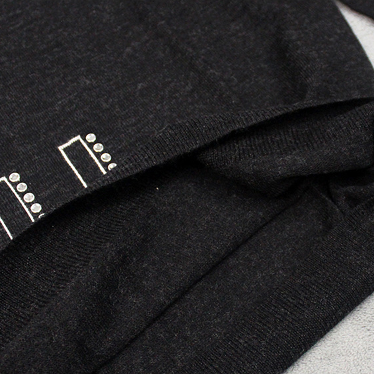 Beading Letter Graphic Sweater Women Autumn Winter Long Sleeve O Neck Black Pullover Casual Vintage Rock Sweaters Tops 201030wtt