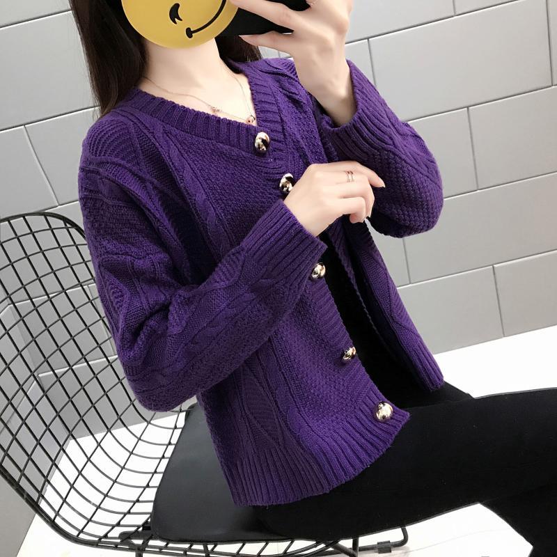 Women 2020 Spring Autumn Elegant Chic V Neck Cardigan Sweater Female Long Sleeve Knitted Coat Top Casual Fashion Outerwear G105, Creamy-white
Women 2020 Spring Autumn Elegant Chic V Neck Cardigan Sweater Female Long Sleeve Knitted Coat Top Casual Fashion Outerwear G105, Creamy-white